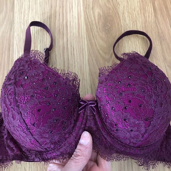 Victoria's Secret Bra 34C Dream Angels Lined Demi Lace Rhinestone Wine Underwire - Picture 4 of 9